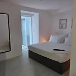 Dotejo Casa Vendégház Almada
