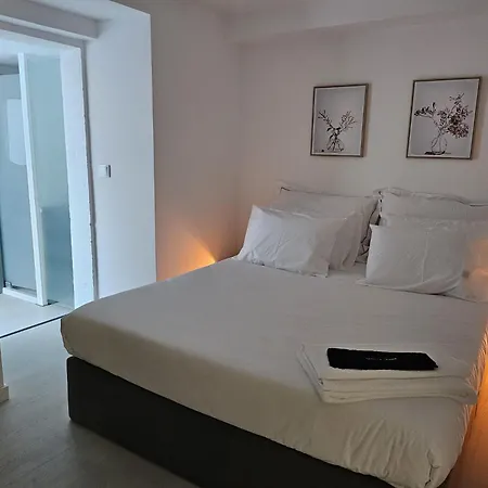 בית הארחה Dotejo Casa 3*