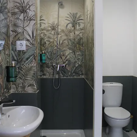 בית הארחה Dotejo Casa אלמאדה