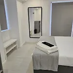 Dotejo Casa Guest house Almada