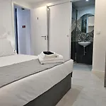 Guest house Dotejo Casa Almada